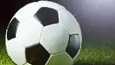 湖人中锋难题短期内难以解决，今夏力争反败为胜对抗掘金